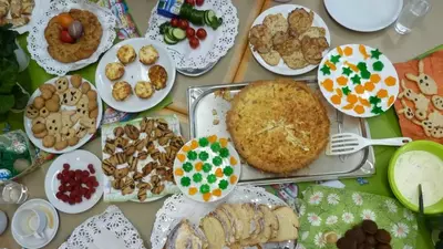 Link zu Ketogen kochen und backen fürs Osterfest in Kork